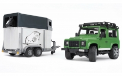   Bruder  Land Rover Defender  -   1:16 (02592)