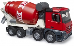    () BRUDER Mercedes Arocs 1:16 (03655)